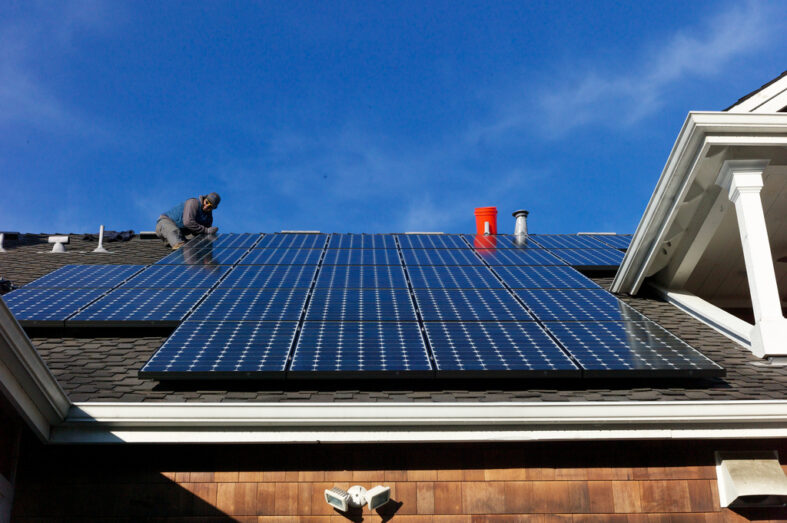 Floridian's Can Do Their Own Solar: No Expertise Required Guide,